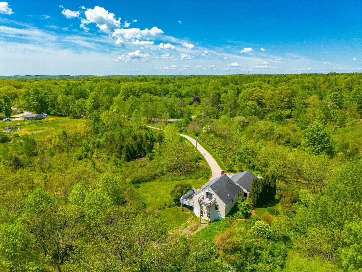 Bowdoinham, ME 04008,281 Post RD