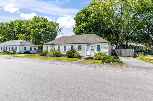 Kittery, ME 03904,91-93 Philbrick AVE