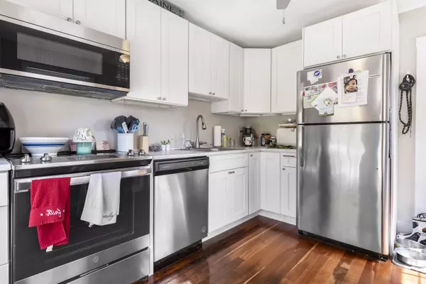 Kittery, ME 03904,91-93 Philbrick AVE