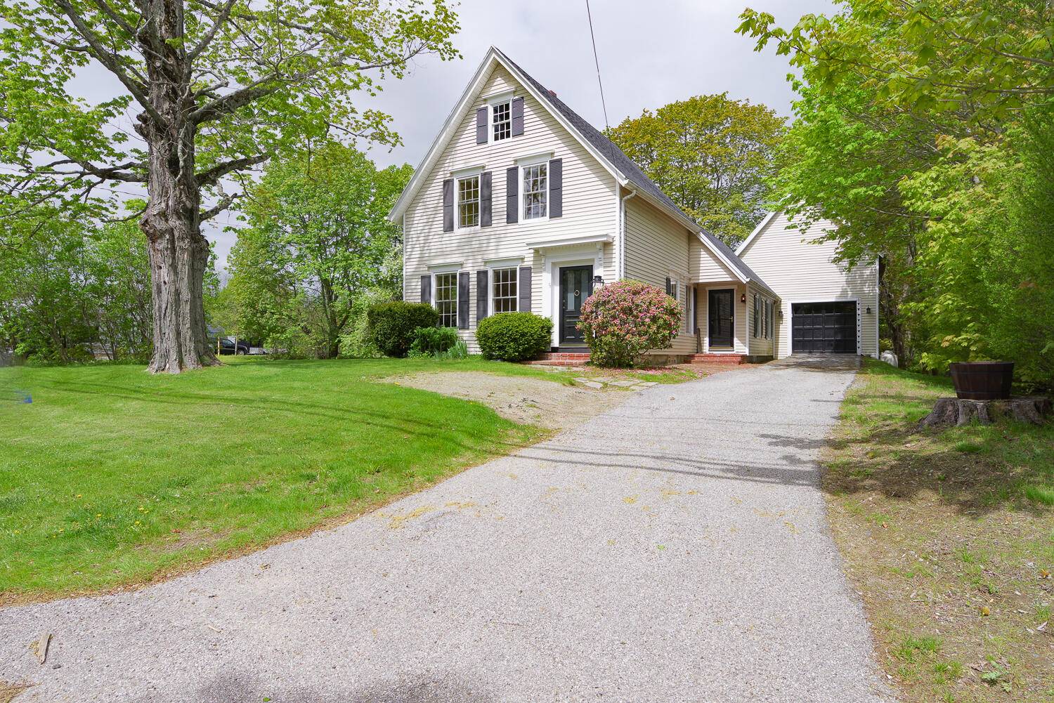 93 Elm ST, Camden, ME 04843