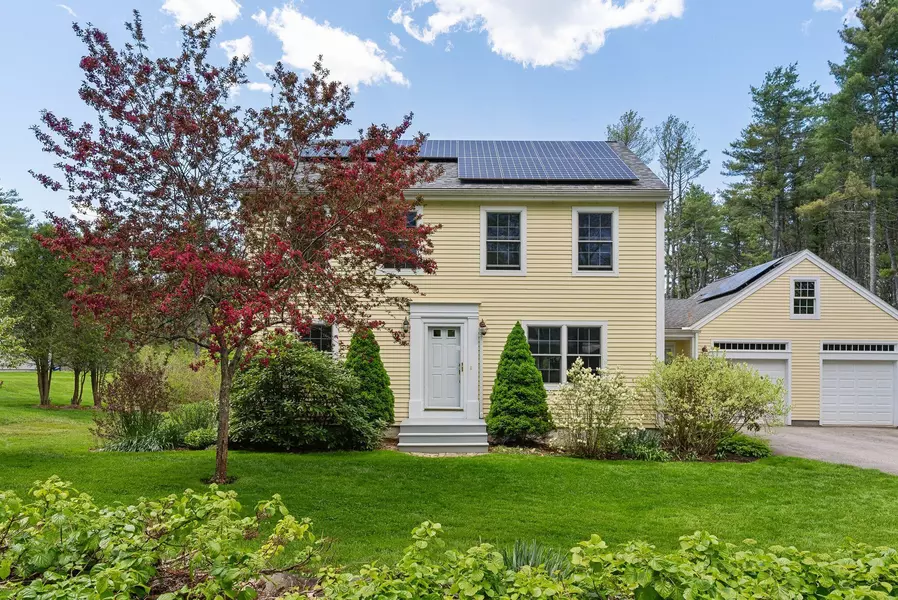 401 Princes Point RD, Yarmouth, ME 04096