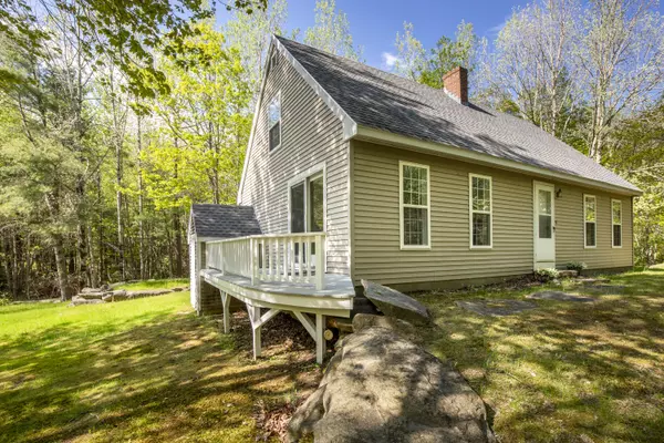 10 Trues RD, Lincolnville, ME 04849