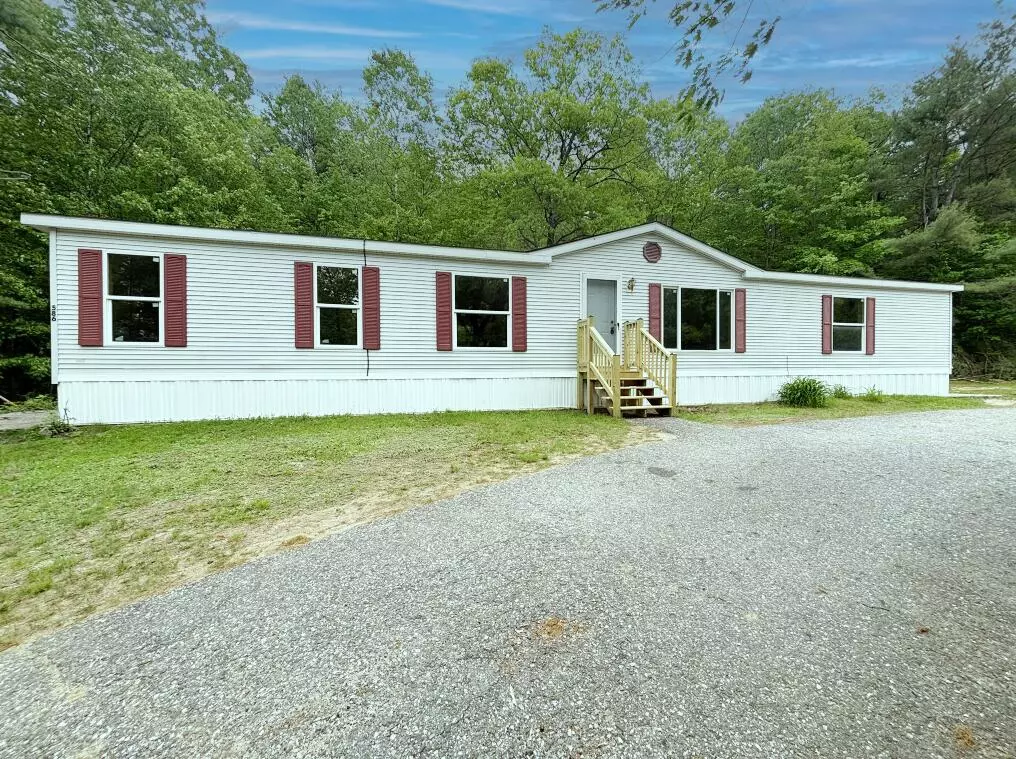 Canton, ME 04221,586 Jewett Hill RD