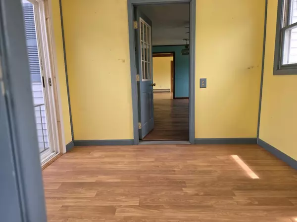 Oakland, ME 04963,61 Gagnon RD