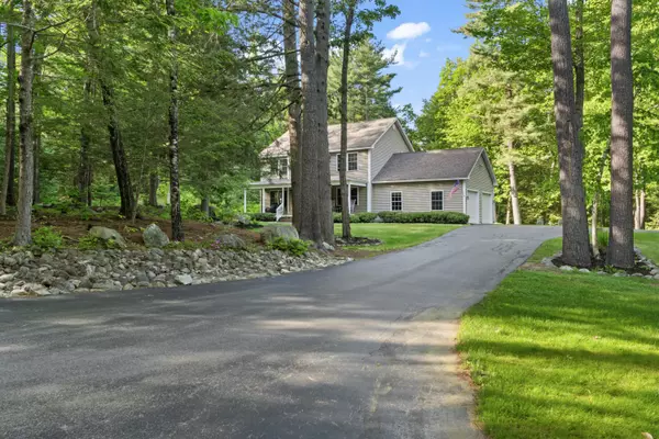 Raymond, ME 04071,32 Hidden Cove RD