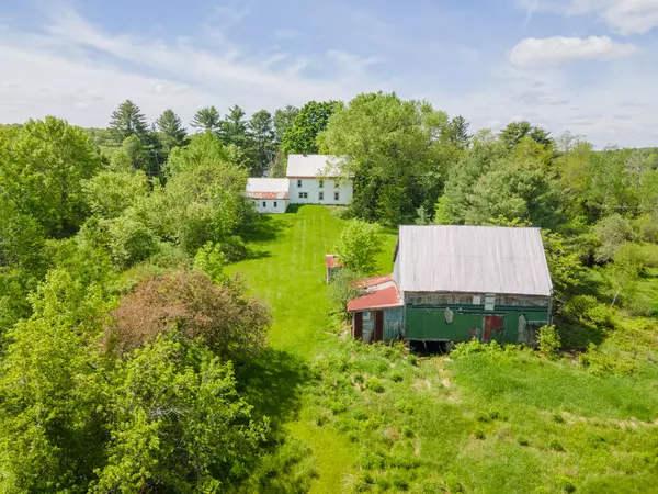 Dresden, ME 04342,79 Patterson RD