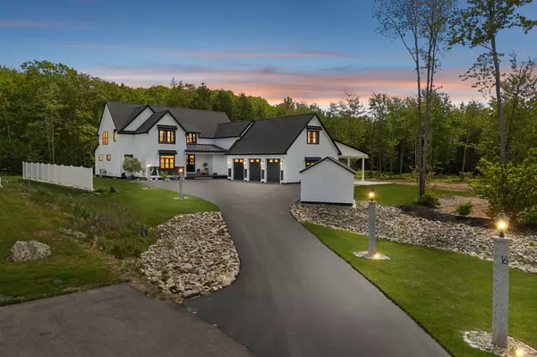 Saco, ME 04072,16 Samuel Marshall DR