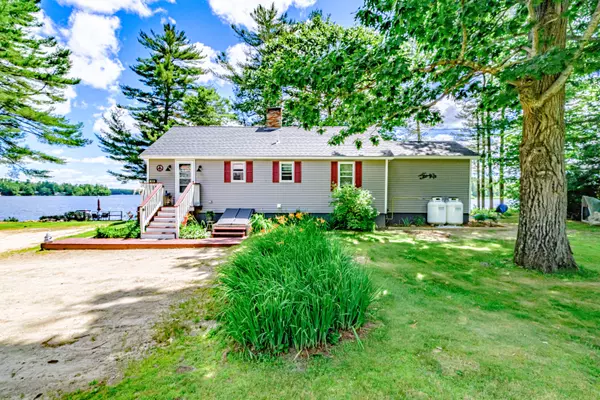 Casco, ME 04015,15 Ryan RD