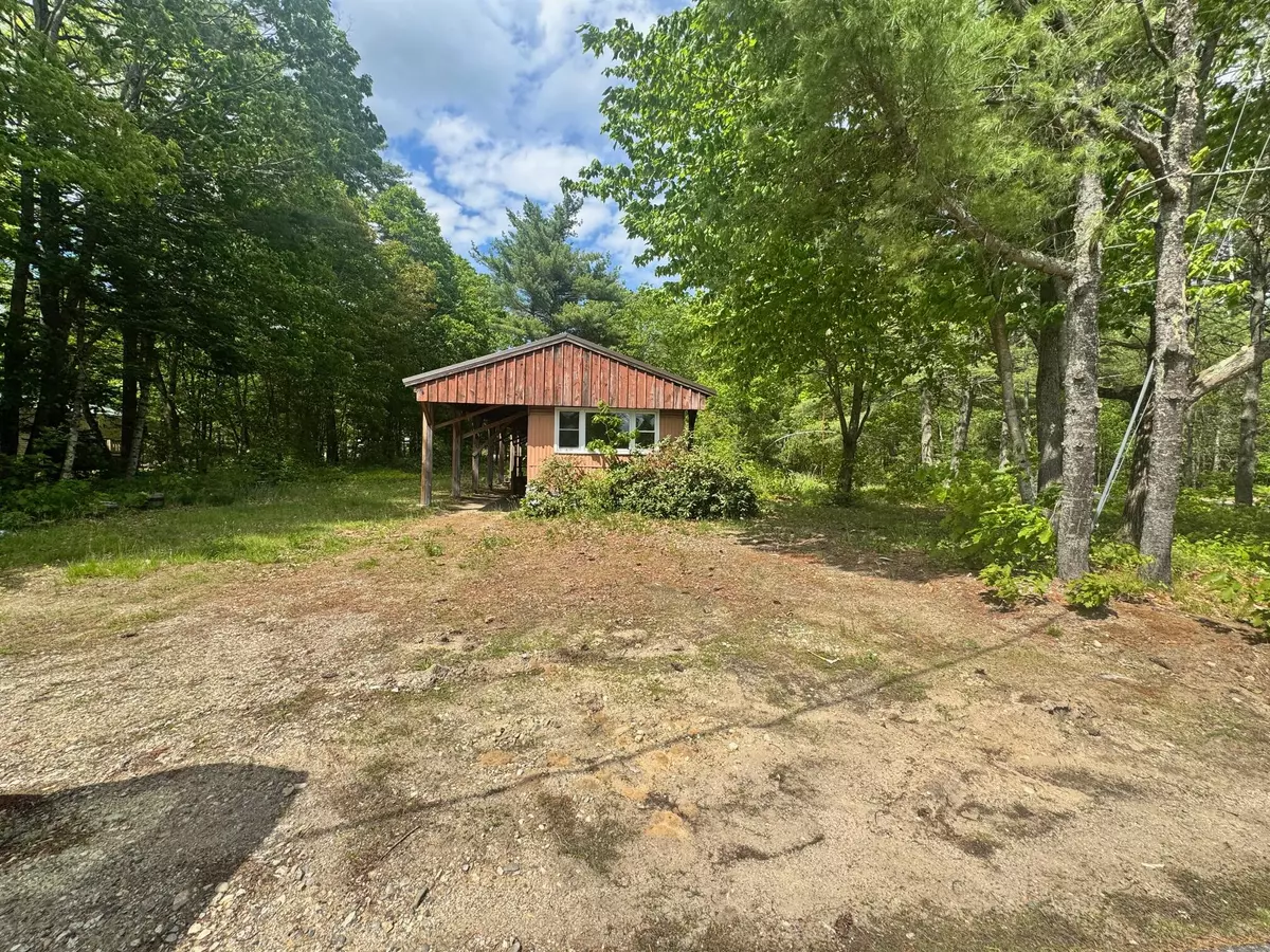 Standish, ME 04084,3 Aube LN