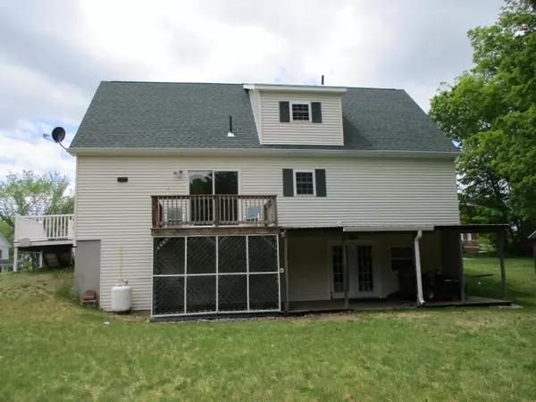 Hebron, ME 04238,7 Station RD