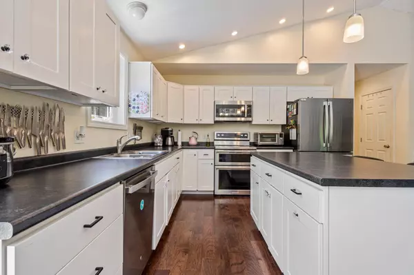 Naples, ME 04055,14 Cessna WAY