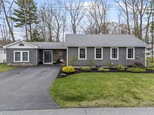 Old Orchard Beach, ME 04064,20 Shady LN