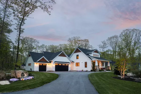 York, ME 03902,7 Dory DR