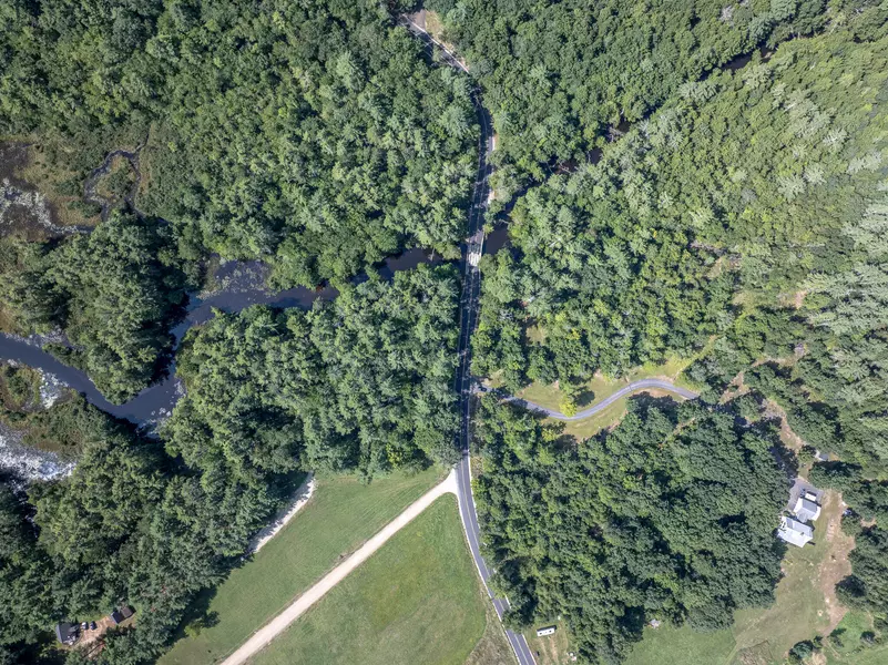 214 Swetts Bridge RD, Alfred, ME 04002