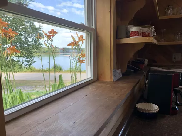 Eastport, ME 04631,15 Snyder RD