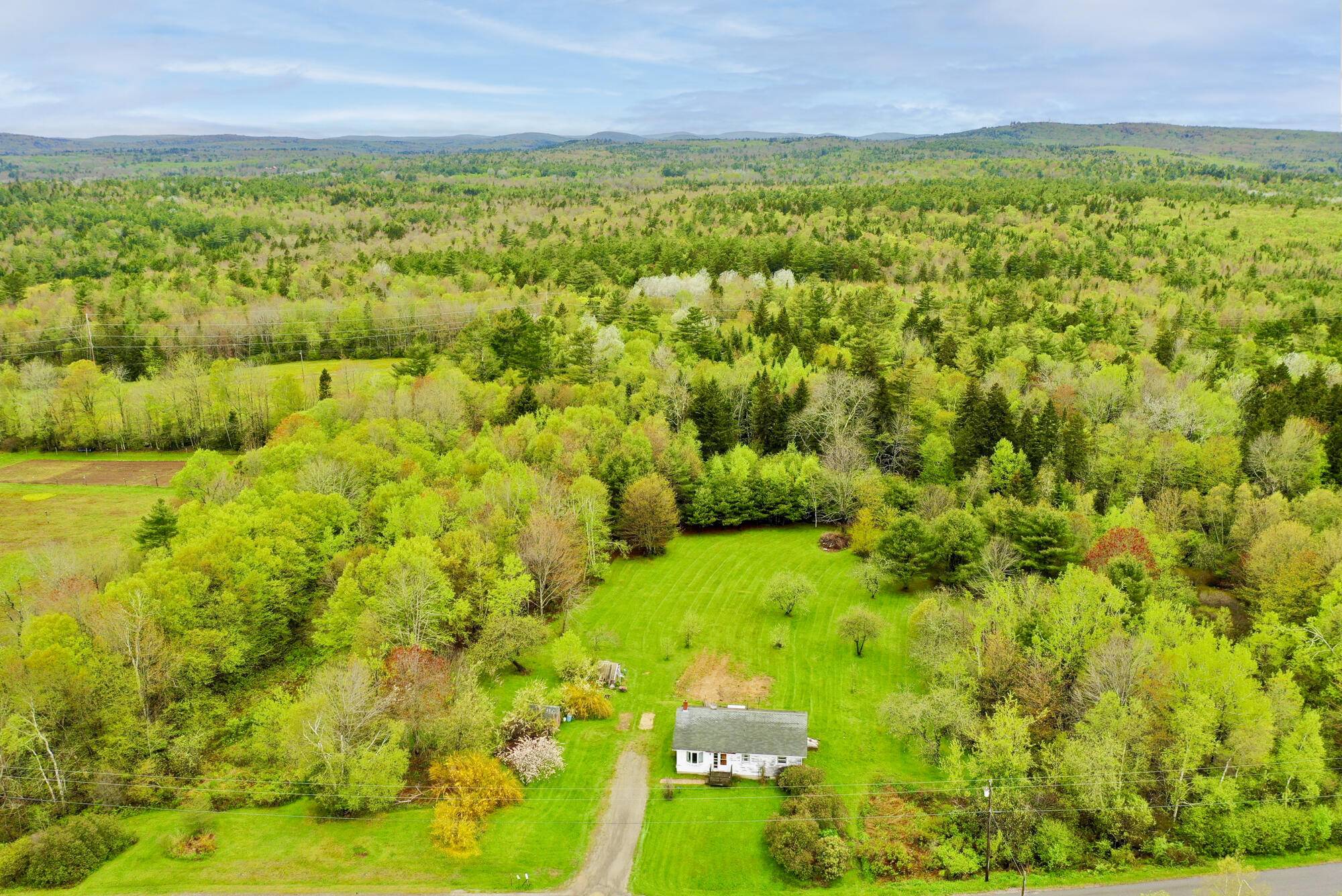 180 Old County RD, Searsport, ME 04974