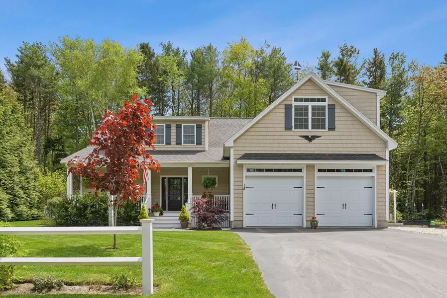 18 Forest Hill LN, Kennebunk, ME 04043