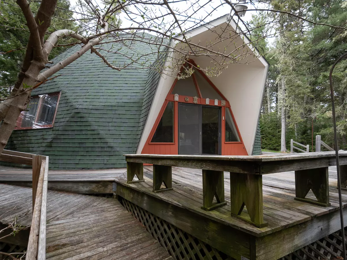 Mount Desert, ME 04660,62 Parker Farm RD