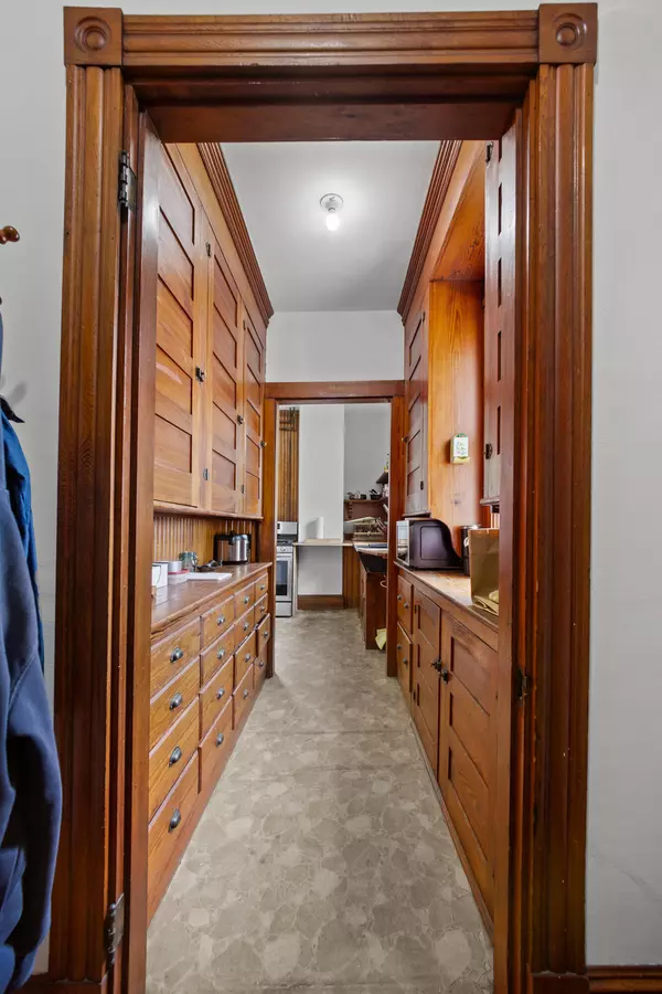 Unity, ME 04988,110 Depot ST