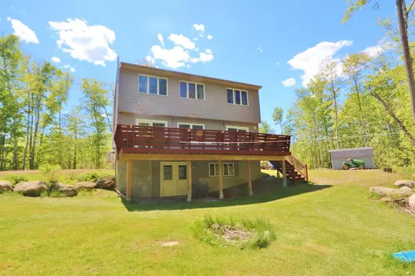 Ellsworth, ME 04605,387 Nicolin RD