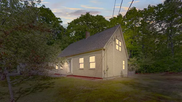 Shapleigh, ME 04076,471 Owls Nest RD