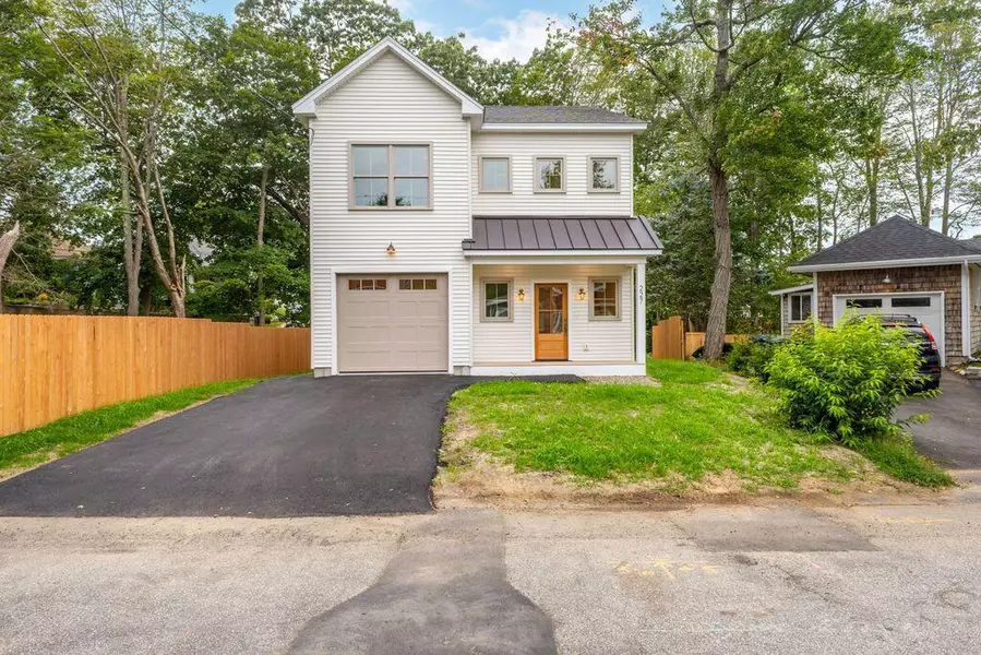 227 Pine ST, South Portland, ME 04106