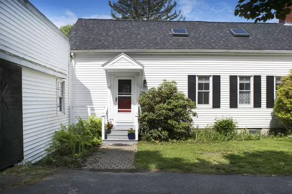 Damariscotta, ME 04543,13 High ST