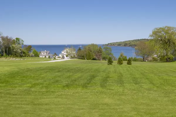 Owls Head, ME 04854,93 Ingraham DR