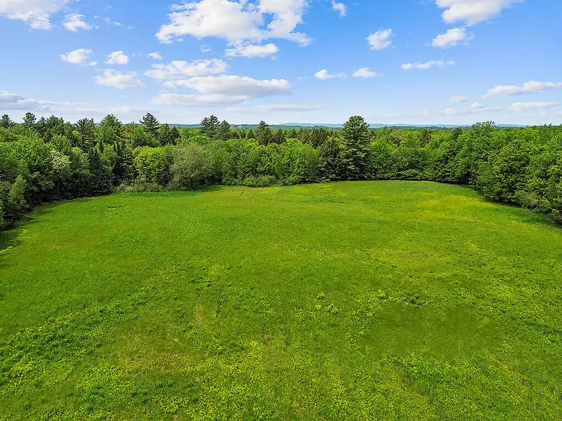 47 Lewis RD, Sidney, ME 04330