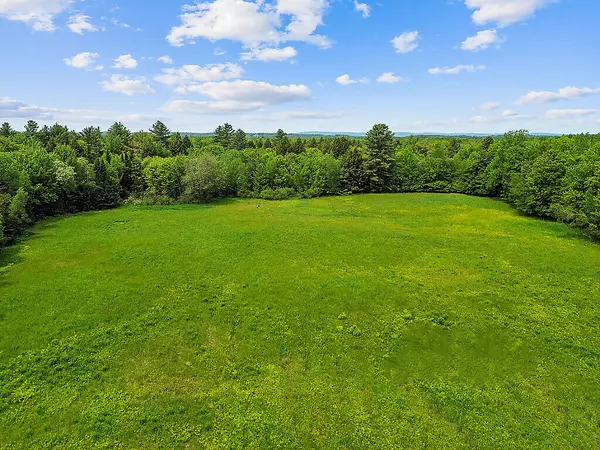 Sidney, ME 04330,47 Lewis RD