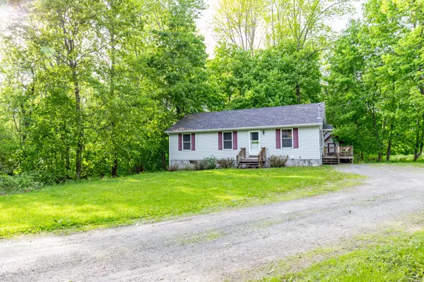 Brewer, ME 04412,14 Carter LN