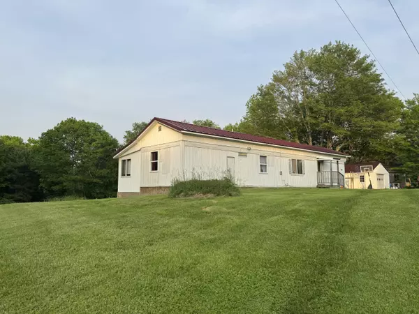 698 Waterville RD, Skowhegan, ME 04976