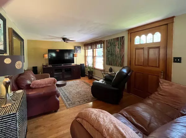 Kittery, ME 03905,361 Haley RD