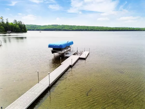 Winthrop, ME 04364,372 Memorial DR