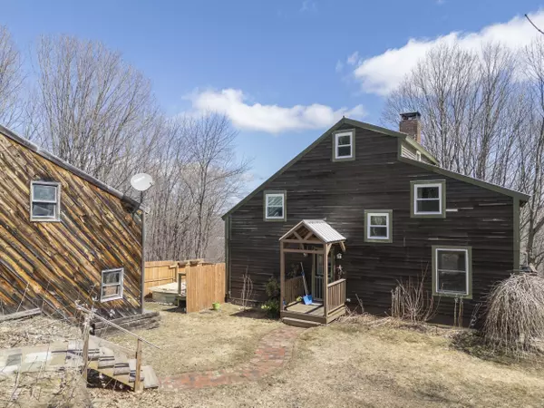 Farmington, ME 04938,565 Mosher Hill RD