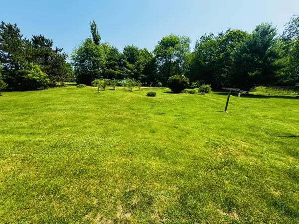 Newport, ME 04953,595 Moosehead TRL