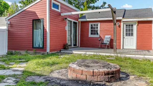 Westbrook, ME 04092,14 Cloudman ST