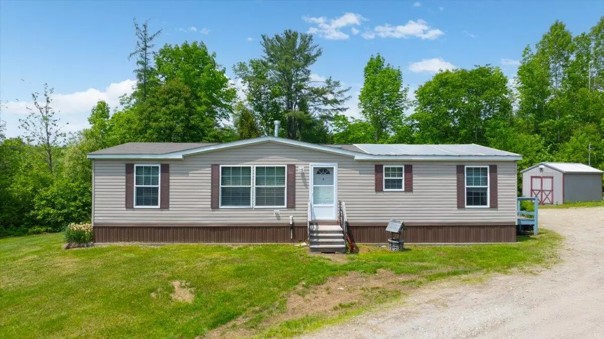 Readfield, ME 04355,39 Chase RD