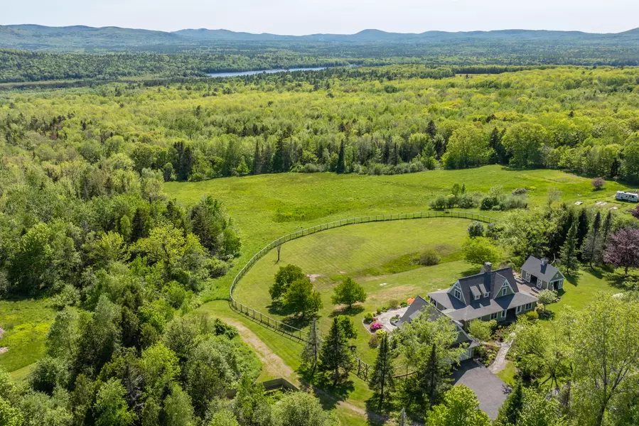 321 Beech Hill RD, Northport, ME 04849