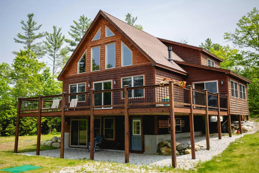 61 SECOND ST, Bethel, ME 04217