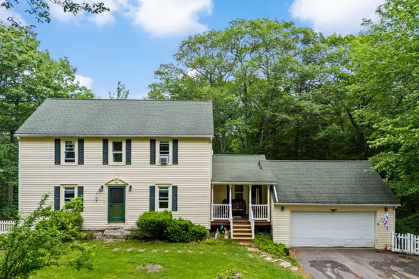 48 East Pasture RD, Berwick, ME 03901
