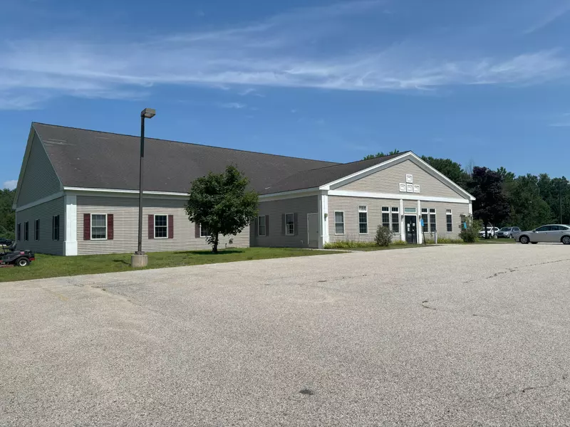 143 Pottle RD, Oxford, ME 04270