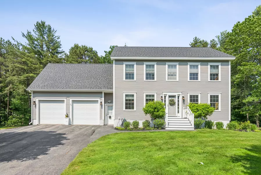 3 Bradfield WAY, Kennebunk, ME 04043
