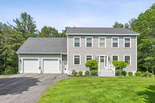 3 Bradfield WAY, Kennebunk, ME 04043