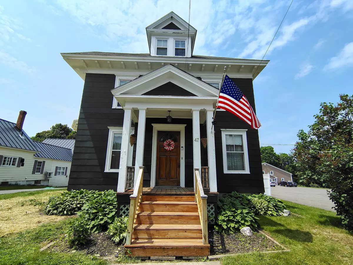 Houlton, ME 04730,47 High ST