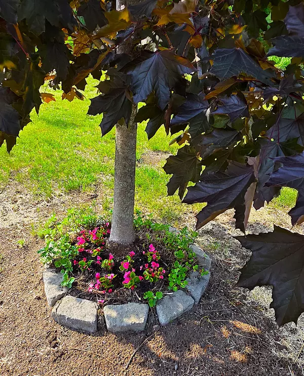 Lyman, ME 04002,8 Fieldstone DR