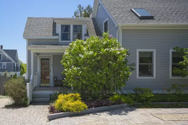 Rockland, ME 04841,7 Pacific ST