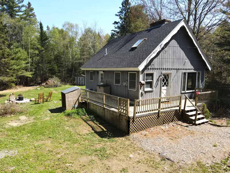 926 Levenseller RD, Holden, ME 04429