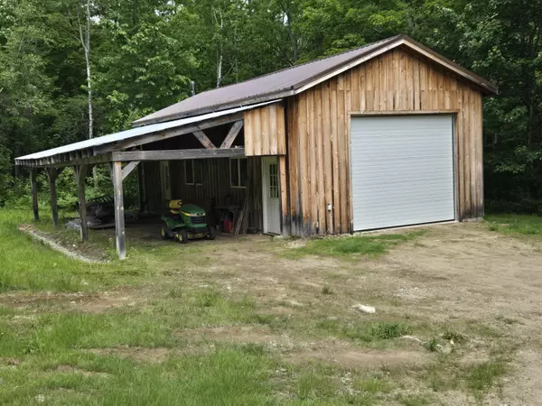 Carthage, ME 04224,102 Smith RD