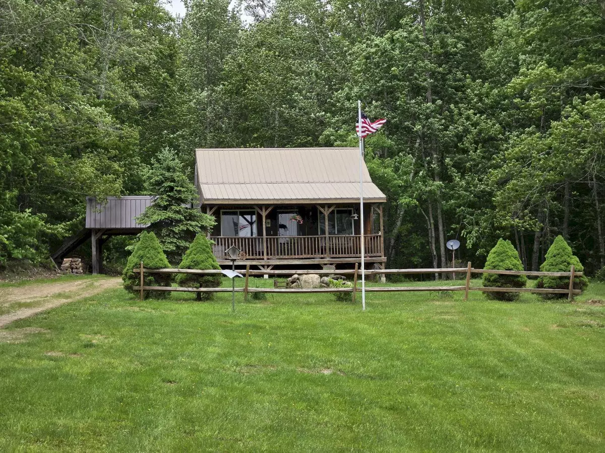 Carthage, ME 04224,102 Smith RD